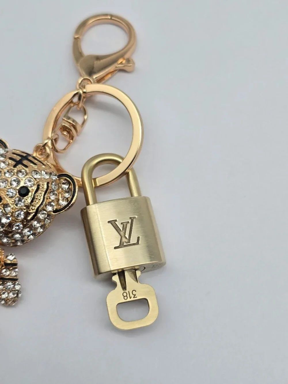 Louis Vuitton Authentic Gold Padlock 🔑 Key + Stylish Unbranded Lion Bag Charm